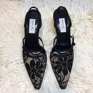 Isaac Mizrahi sexy lace black/beige heels